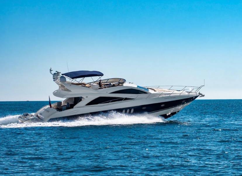 photo_2026-02-20_21-57-50 Аренда яхты SUNSEEKER 66 в Сочи — изображение 1